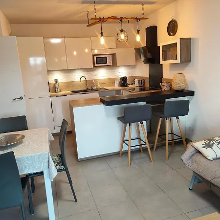 Apartment 2 Km De La